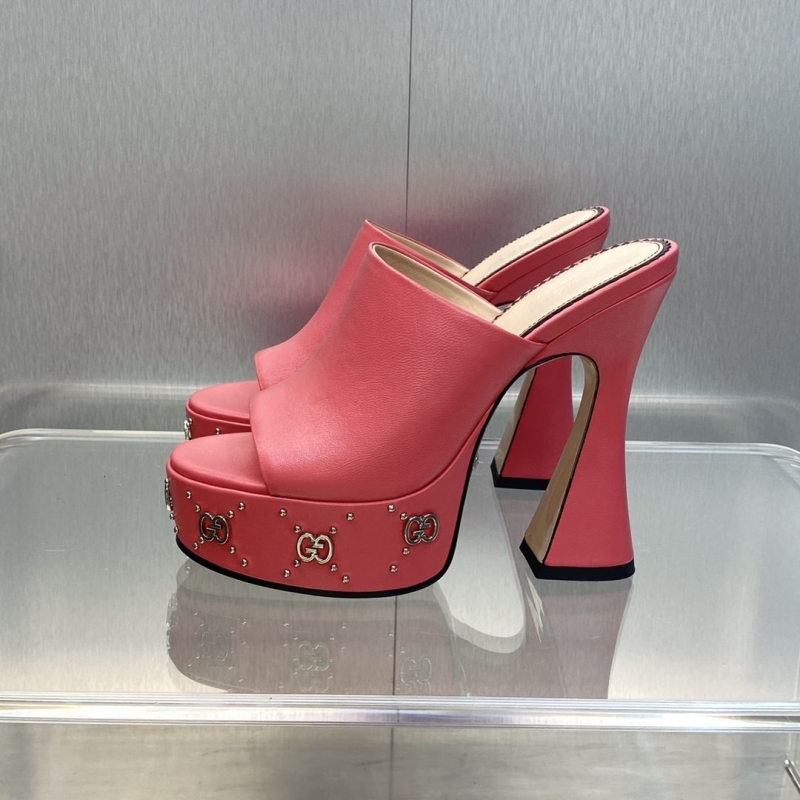 Gucci Heeled Shoes